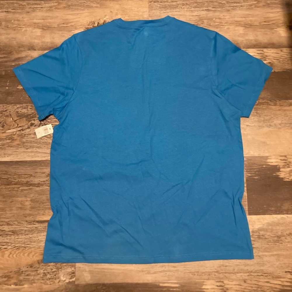 Disneys Play in the Park blue tee shirt - Picture 6 of 6